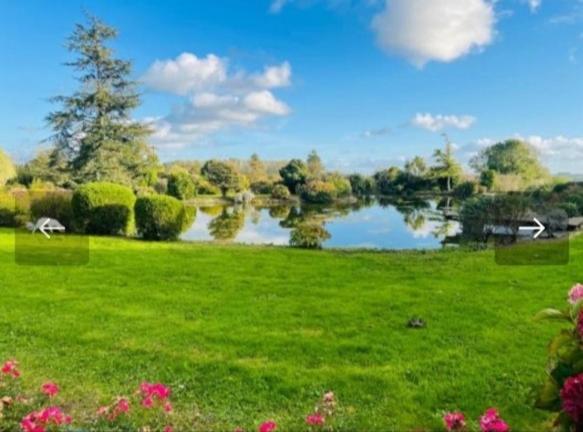 Domaine Du D-Day Bed and Breakfast Saint-Come-du-Mont Exteriör bild