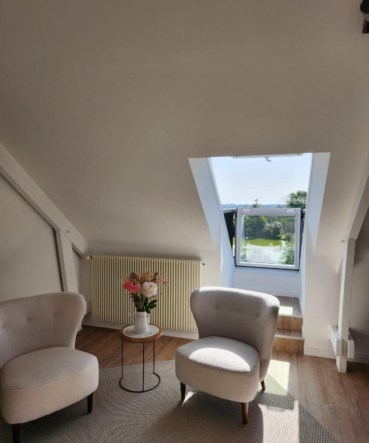 Domaine Du D-Day Bed and Breakfast Saint-Come-du-Mont Exteriör bild